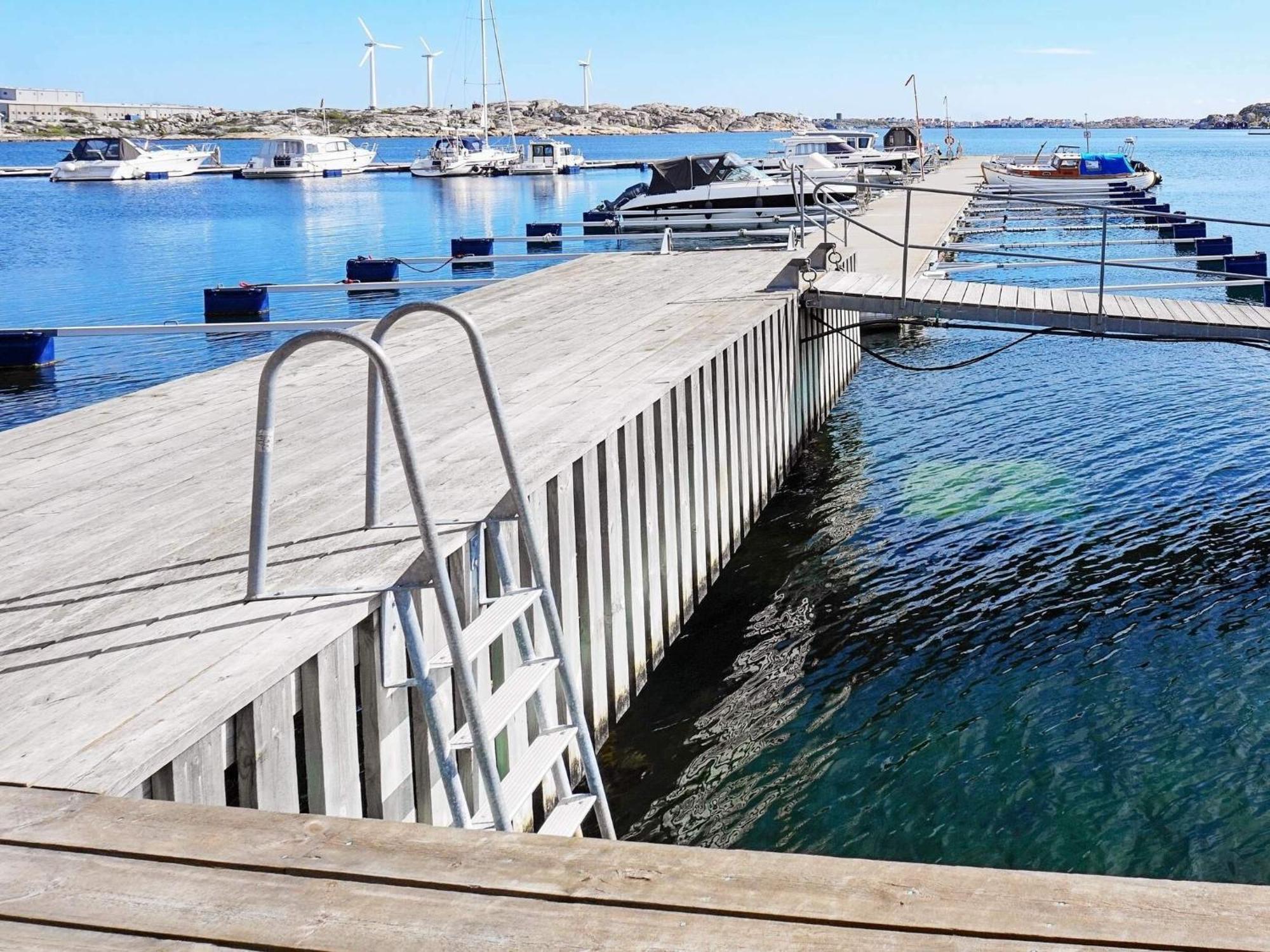 2 Person Holiday Home In R Nn Ng Rönnäng エクステリア 写真